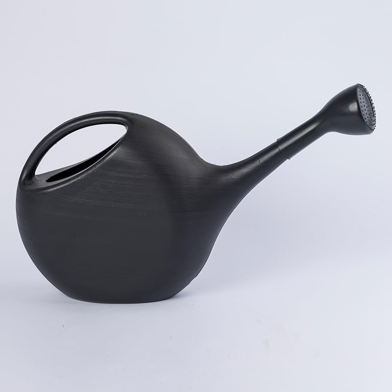 REGADOR 8 L PRETO PLASTIKERO